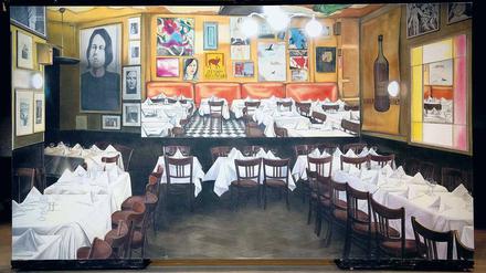 Das Paris-Bar-Gemälde diente erst als Kulisse für das Theaterstück „Kippenberger! – Exzess des Moments“, jetzt zeigt Jankowski es in der Ausstellung. 