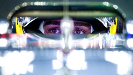 Fernando Alonso, 35, fährt seit 2001 in der Formel 1. Zweimal wurde der Spanier seitdem Weltmeister: 2005 und 2006 im Renault. Derzeit steht er bei McLaren-Honda unter Vertrag.