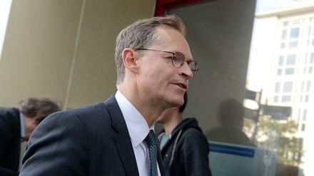 Berlins Regierender Bürgermeister auf dem Weg zur Sitzung des SPD-Landesvorstands.