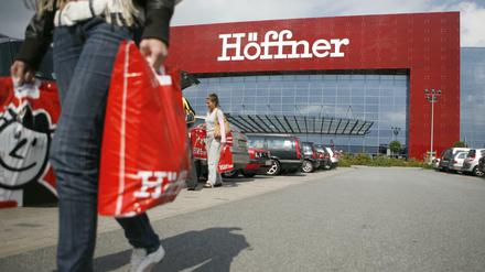 Alles eingetütet. Das neue Möbelhaus Höffner soll ein anspruchsvoller Bau werden und rund 400 Beschäftigte einstellen.