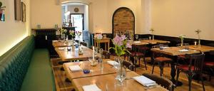 Nettes rustikales Ambiente: Die neue Brasserie "Le Bon Mori" in der Stresemannstraße in Kreuzberg.