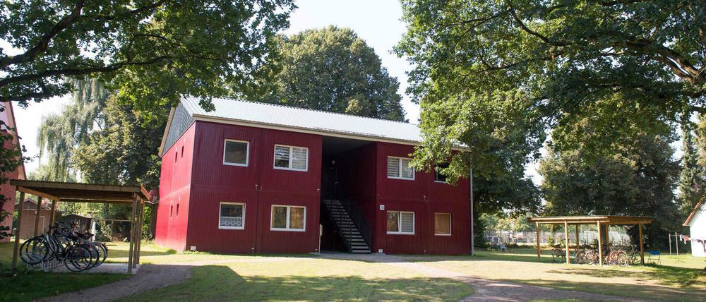 Erst vergangene Woche hatte die Polizei in dieser Flüchtlingsunterkunft in Großhansdorf ein mutmaßliches IS-Mitglied festgenommen. 