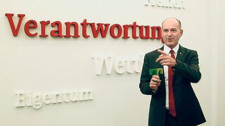 Karl-Erivan Haub führt die familieneigene Unternehmensgruppe Tengelmann. 