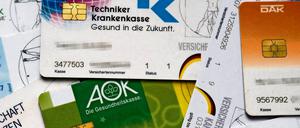 Krankenversichertenkarten von gesetzlichen Krankenversicherungen.