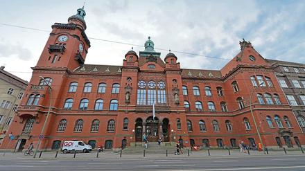 Chefposten vakant. Grüne und Linkspartei kämpfen um den Bürgermeisterposten in Pankow.
