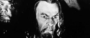 Nikolai Tscherkassow als Iwan der Schreckliche in Sergei Eisensteins Film aus dem Jahr 1945. 
