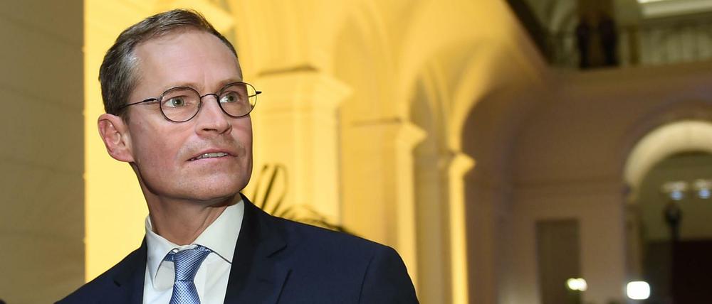 Der Regierende Bürgermeister von Berlin und Spitzenkandidat Michael Müller (SPD) musste bei der Wahl eine Schlappe hinnehmen, darf aber wohl weiterregieren.
