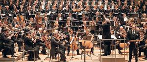Fast 300 Mitwirkende drängten sich beim Abschlusskonzert auf der Bühne