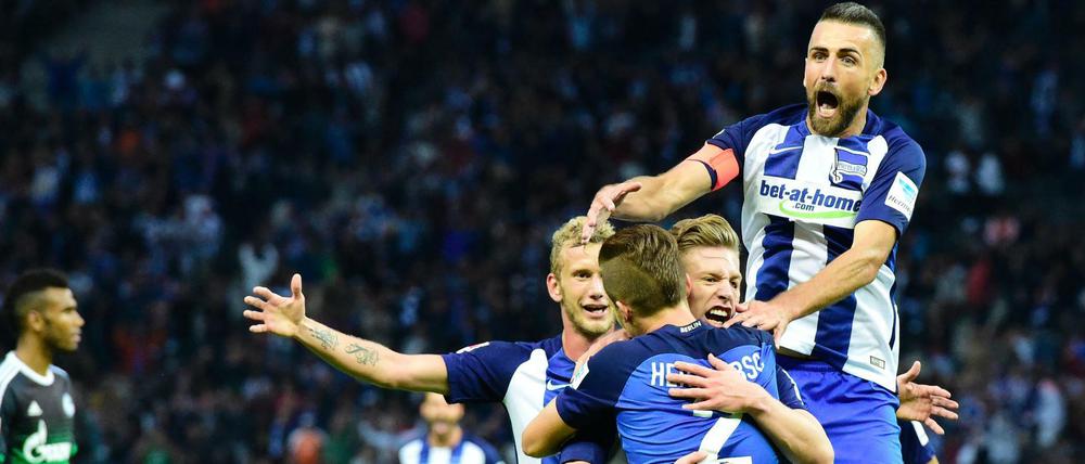 Überflieger. Hertha rangiert nach drei Spieltagen auf Platz zwei hinter den Bayern.