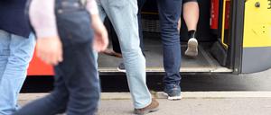 Stress im Frühverkehr bei der BVG.