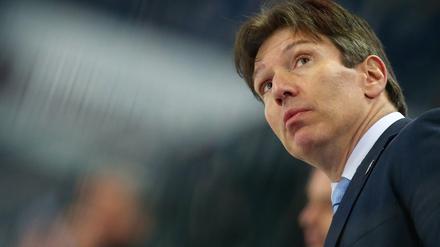 Konzentriert Zu weiteren drei Punkten. Eisbären-Trainer Uwe Krupp.