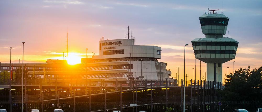 Der Umzug von Tegel nach Schönefeld soll innerhalb von vier Wochen bis Ende November 2017 erfolgen.