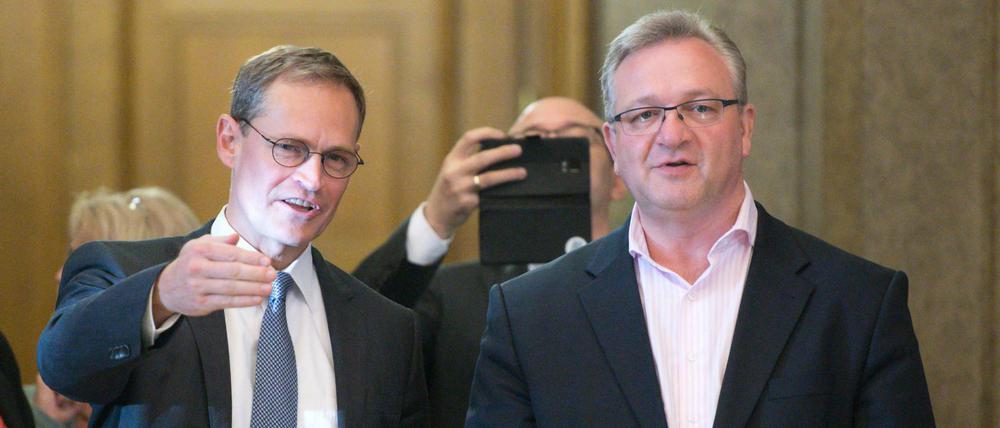 Sondierung: Berlins Regierender Bürgermeister, Michael Müller (SPD, links) und Innensenator Frank Henkel (CDU)