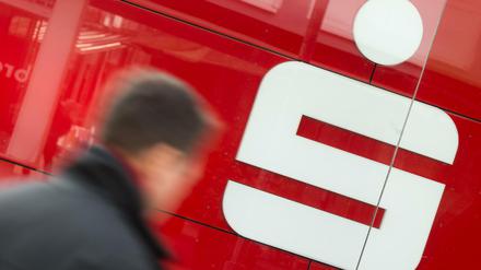 Wer nun ein Konto bei der Berliner Sparkasse aufmacht, zahlt mehr.