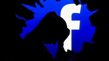 Mobbing auf Facebook schafft Opfer..