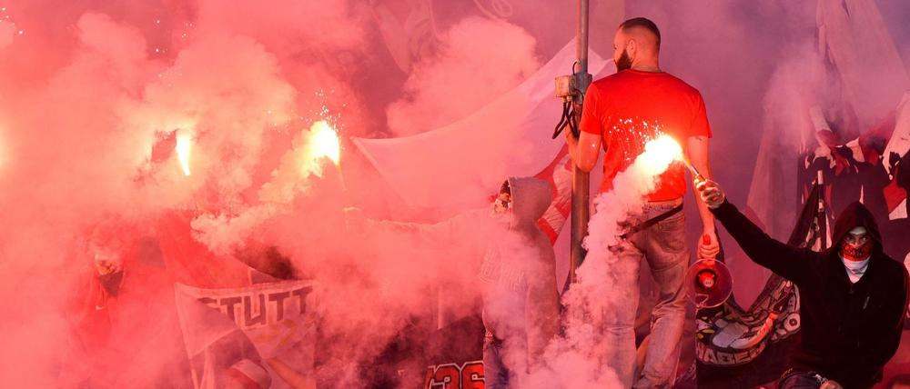 Krawall im Stadion. Für viele gehört das zum Fußballerlebnis.