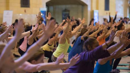 n Yogakursen für Schwangere gibt es Lebenshilfe gratis.
