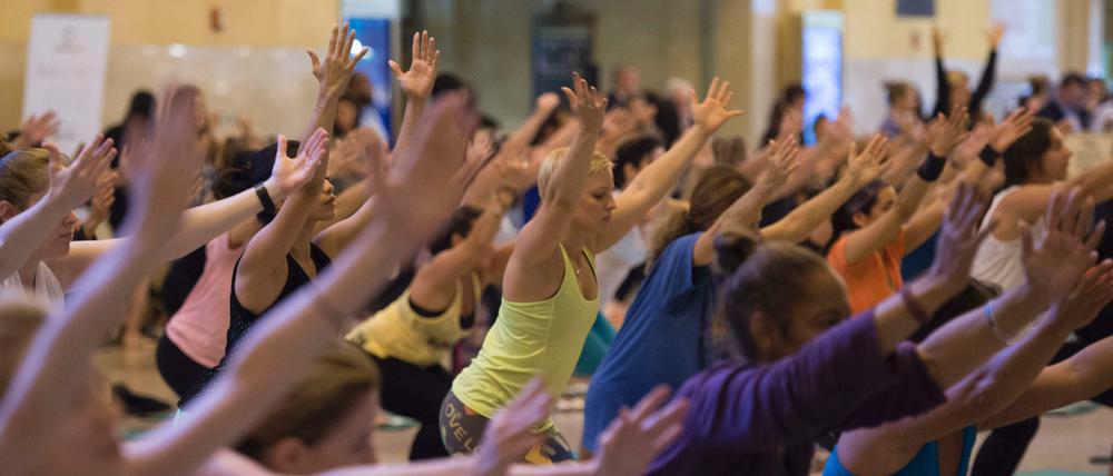 n Yogakursen für Schwangere gibt es Lebenshilfe gratis.