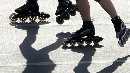 Bereits am Sonnabend rollten die Skater durch die Stadt.