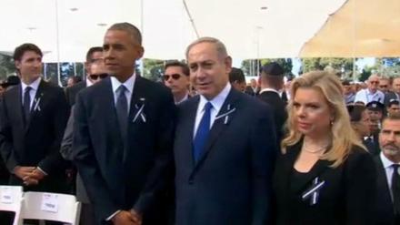 US-Präsident Barack Obama und Israels Ministerpräsident Benjamin Netanyahu bei der Beerdigung.