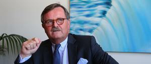 Findet private Krankenversicherungen unverzichtbar: Frank Ulrich Montgomery, Präsident der Bundesärztekammer.
