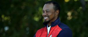 Gut drauf. Tiger Woods ist beim Ryder Cup endlich mal entspannt.