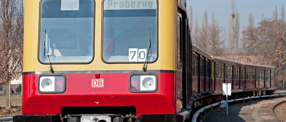 Die Baureihe 485 nimmt Abschied von der Stadtbahn.