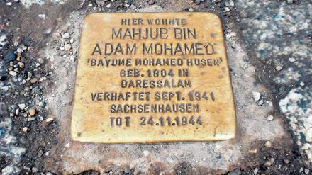 Innehalten. Der Stolperstein für Mohamed Husen ist eine Station auf den digitalen Stadtplänen des Projekts.