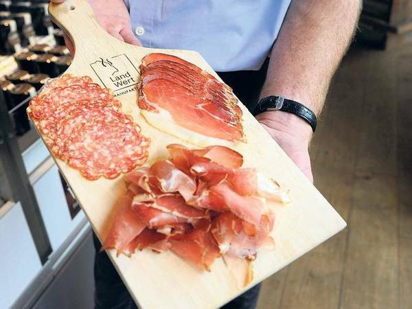 Großartig: Schinken und Wurst vom Landwerthof.