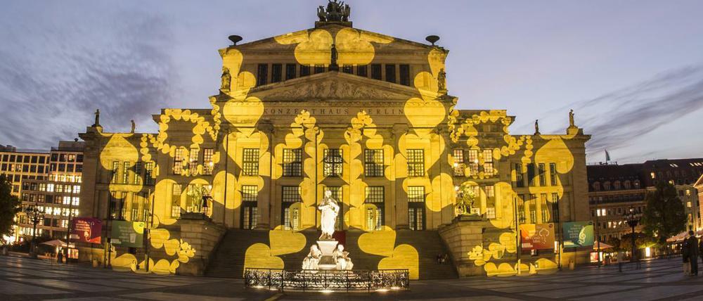 Berlin leuchtet wieder.