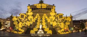 Berlin leuchtet wieder.