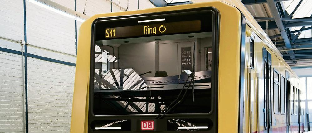 So schön, so neu - aber noch nicht ganz das Original: Derzeit wird die künftige S-Bahn im Modell getestet.