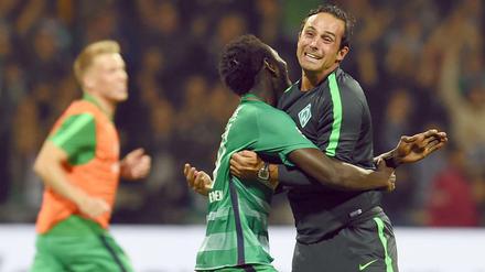 Echte Freude. Alexander Nouri bleibt Trainer in Bremen.