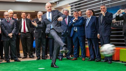 Will eine WM mit 48 Teams: Fifa-Präsident Gianni Infantino, hier bei einem Termin in Bogota.