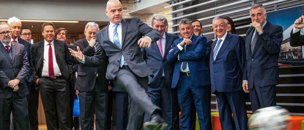 Will eine WM mit 48 Teams: Fifa-Präsident Gianni Infantino, hier bei einem Termin in Bogota.