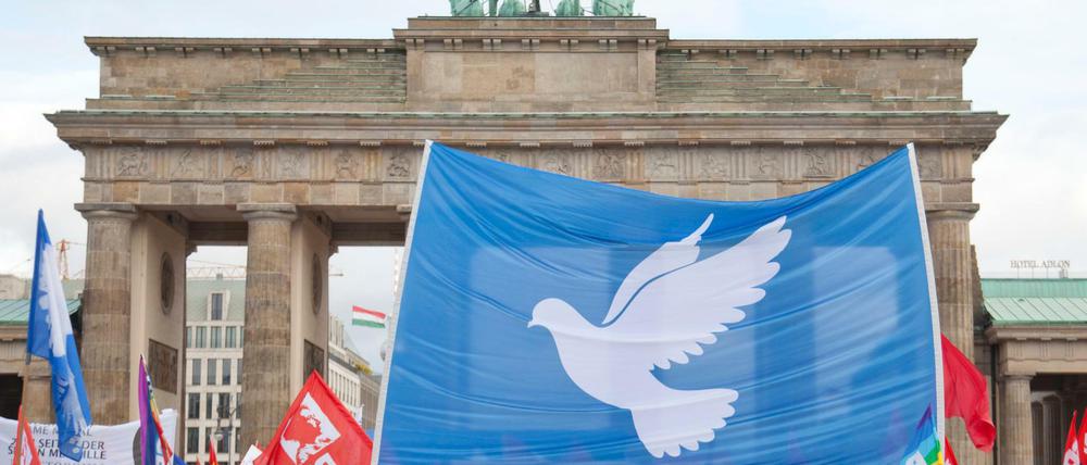 Über 5000 Menschen kamen zur Demonstration für Frieden und gegen Nato-Einsätze. 