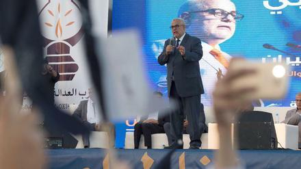 , Abdelilah Benkirane, 62, während des Wahlkampfs.