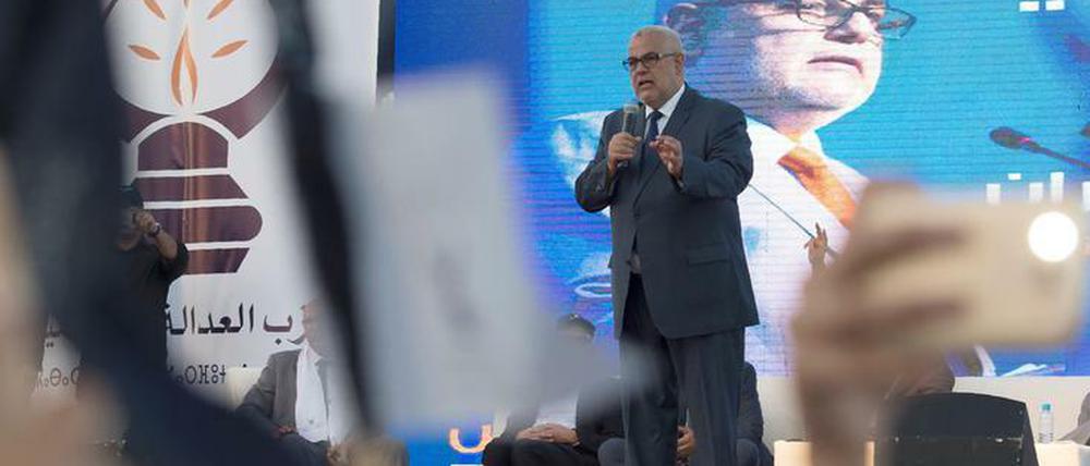 , Abdelilah Benkirane, 62, während des Wahlkampfs.
