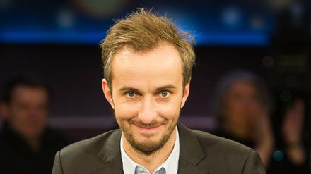 Der Moderator Jan Böhmermann versucht sich an "Wetten, dass!"