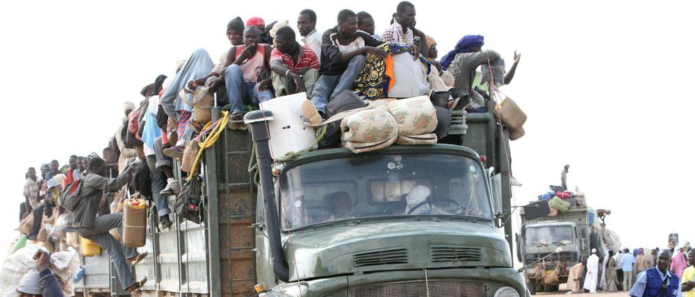 Von Niger aus organisieren Schlepper Trecks durch die Sahara.