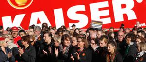 Hoffen auf Rettung: In Berlin arbeiten rund 5300 Menschen für die Kette. 