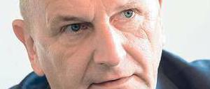 Brandenburgs Ministerpräsident Dietmar Woidke steht in der SPD unter Druck.
