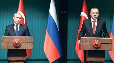 Putin und Erdogan wollen, dass ihre Länder wieder kooperieren – in wirtschaftlichen und politischen Fragen. 