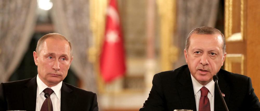 Wladimir Putin und Recep Tayyip Erdogan beim Weltenergiekongress in Istanbul.
