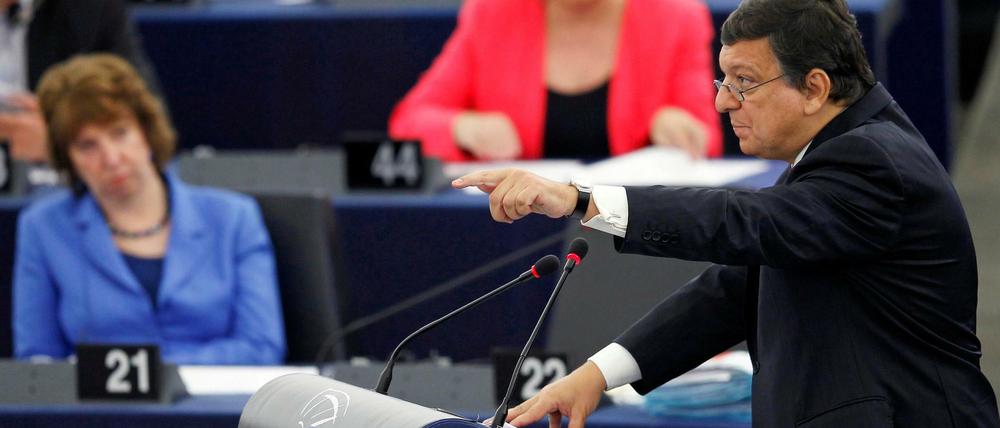 Der ehemalige Präsident der EU-Kommission, José Manuel Barroso, spricht zu den Abgeordneten des EU-Parlaments.