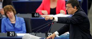 Der ehemalige Präsident der EU-Kommission, José Manuel Barroso, spricht zu den Abgeordneten des EU-Parlaments.