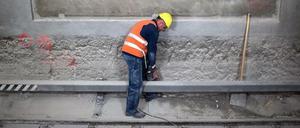 Auch die BVG wird die Bauarbeiter losschicken.