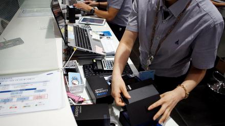 Nach dem Debakel hat Samsung beschlossen, die Produktion des Galaxy Note 7 komplett einzustellen.