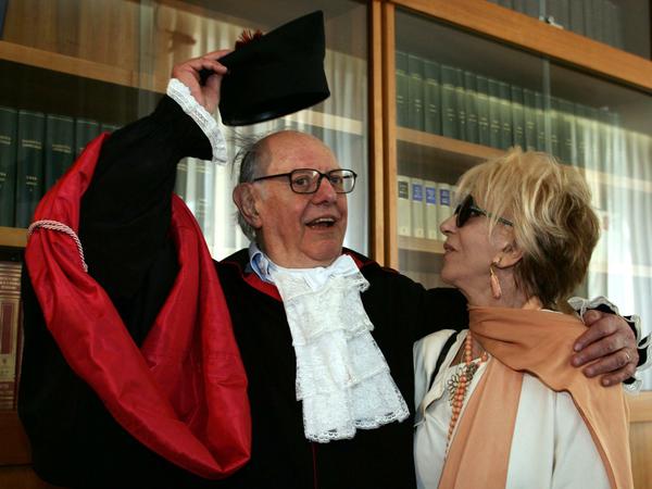 Dario Fo mit seiner Frau Franca Rame 2006 in Rom.