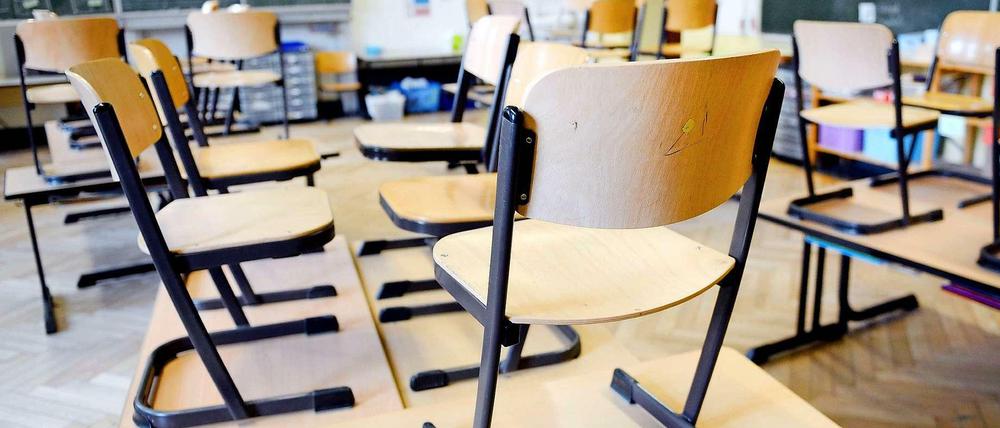 Sanierungsbedürftig? Steht eine solche Schule in einer finanzschwachen Kommune, soll sie bald Bundeshilfen bekommen dürfen.